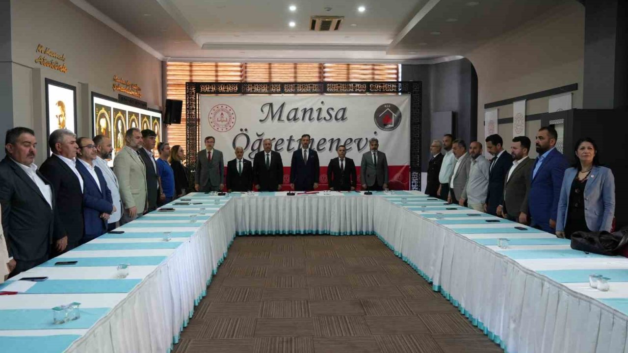 Manisa Milli Eğitim Müdürlüğünden ‘Maarif’ konferansı