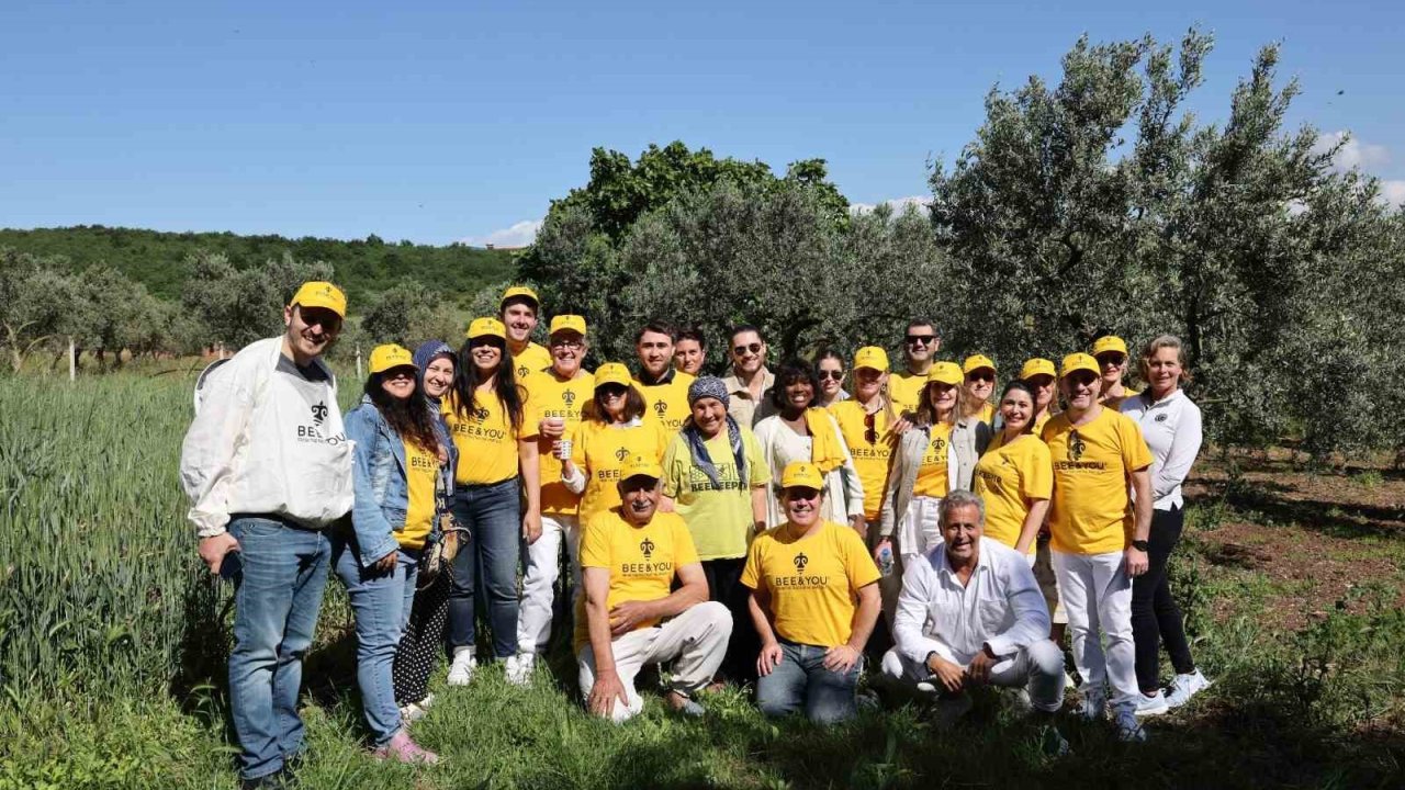 Uluslararası misafirler Anadolu arı ürünlerinin nasıl üretildiğini yerinde keşfetti
