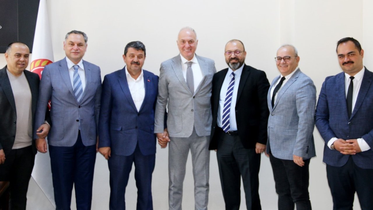 Kütahya OSB yönetim kurulu, İl Genel Meclis Başkanı Özcura’yı ziyaret etti