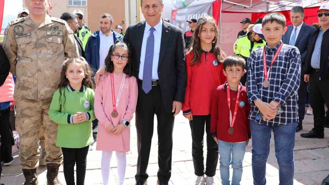 Bitlis’te Trafik Haftası etkinlikleri
