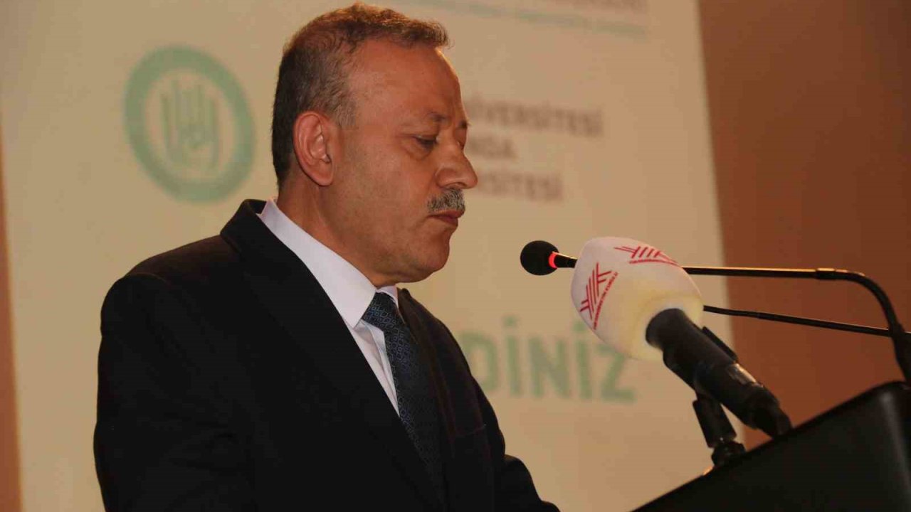 YÖK Başkanı Erol Özvar: "Rekabet, ilim alanında yarışmanın tezahürüdür”