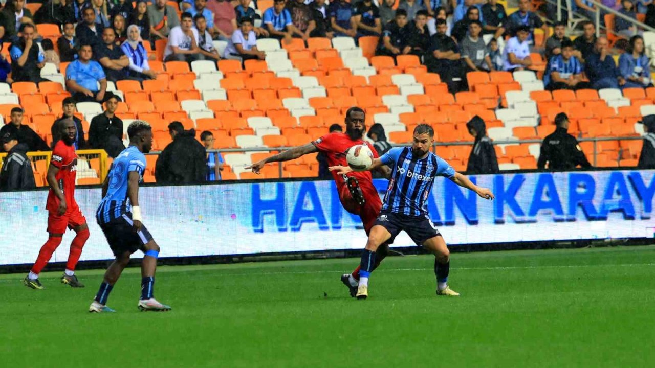 Trendyol Süper Lig: Adana Demirspor : 1 - Gaziantep FK: 3 (İlk yarı)