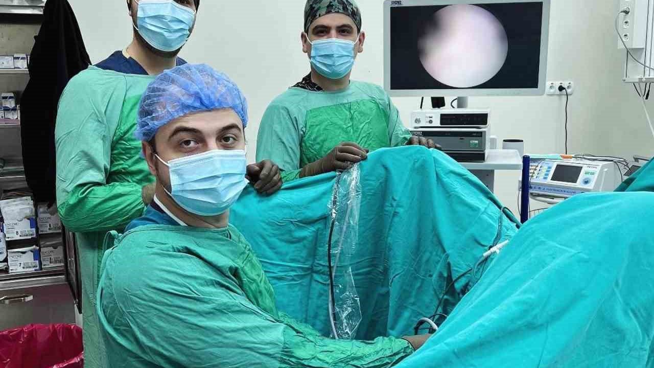 Bayburt Devlet Hastanesi Üroloji Polikliniğinde 11 ameliyat başarıyla gerçekleştirildi
