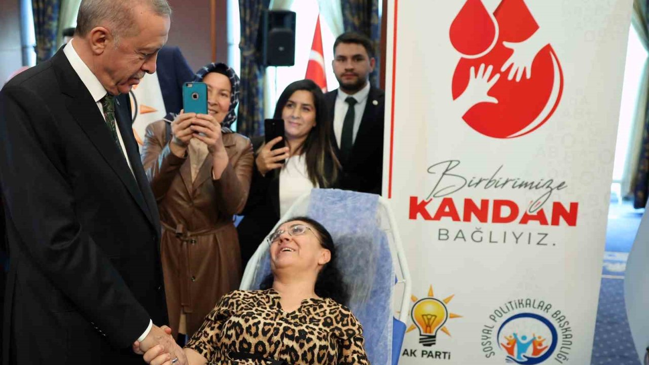 Cumhurbaşkanı Erdoğan "Kan Ver Hayat Ver" programına katıldı