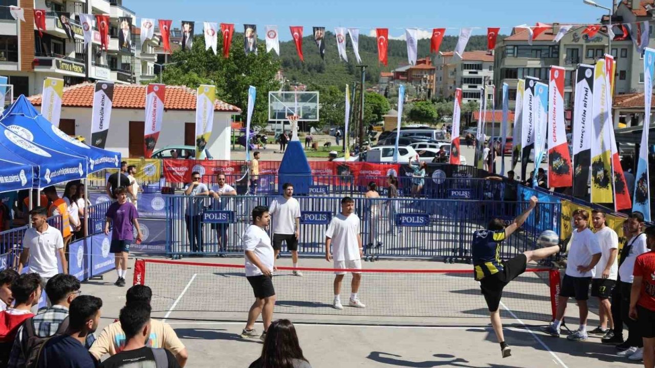 Büyükşehir Gençlik Festivali başladı