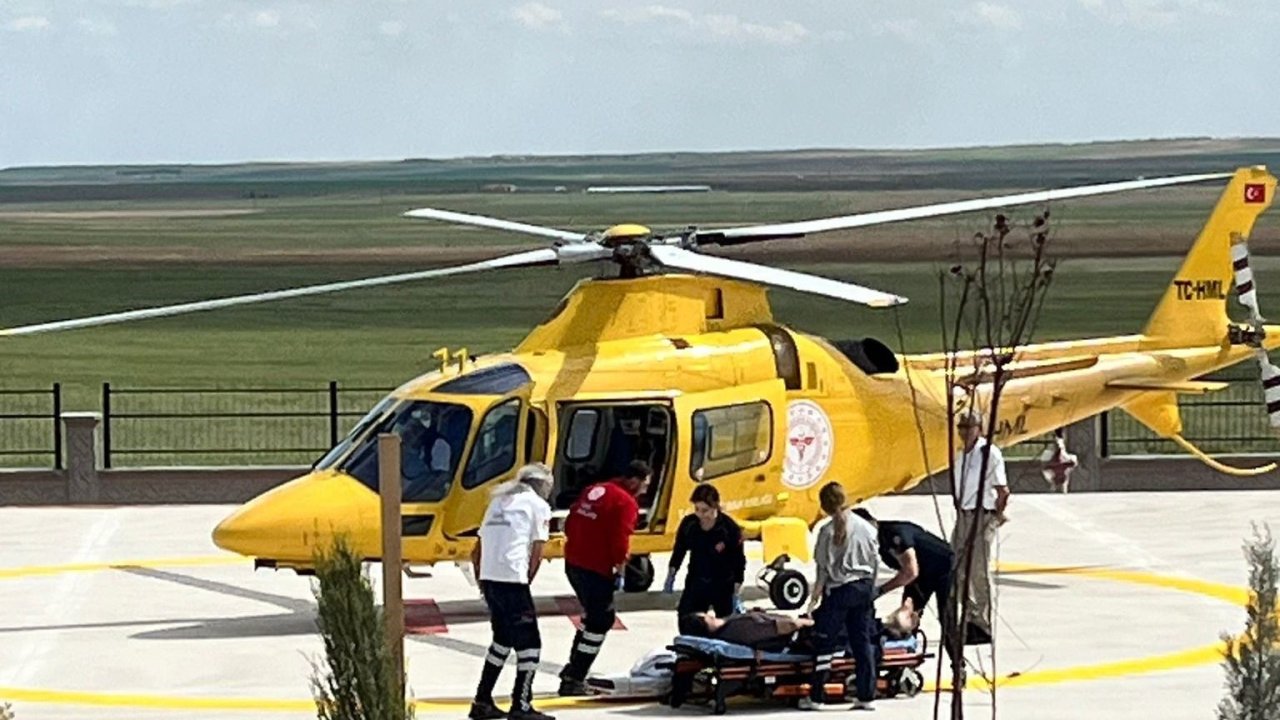 Kalp krizi geçiren hasta için helikopter ambulans havalandı