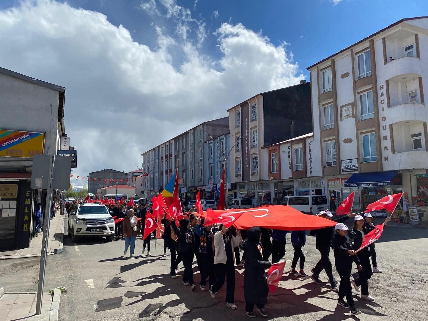 Selim'de "Gençlik Yürüyüşü"