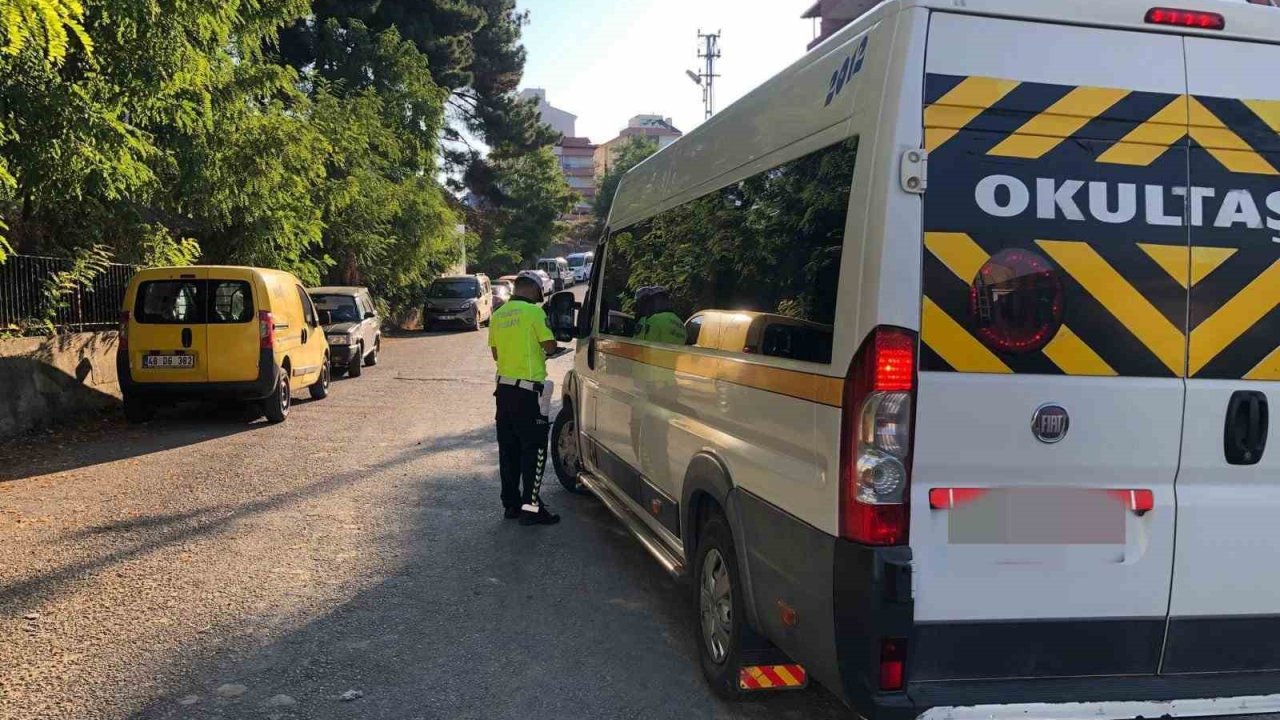 Sinop’ta 3 servis aracına ceza