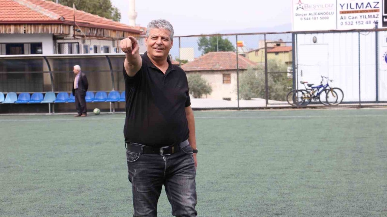 Durmuş Ali Çolak: "Türk futbolunu, futbolun içinden gelenler yönetmeli"