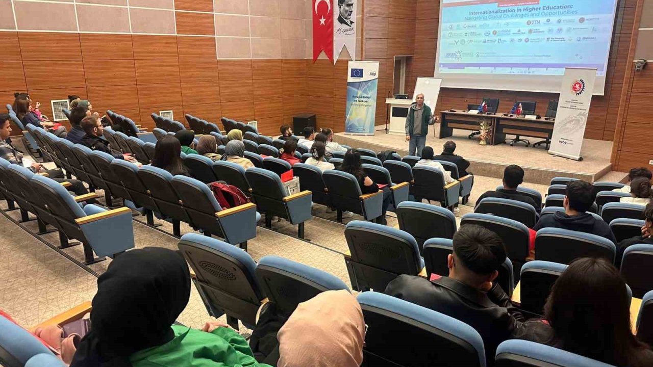 Gençlere AB programları tanıtıldı