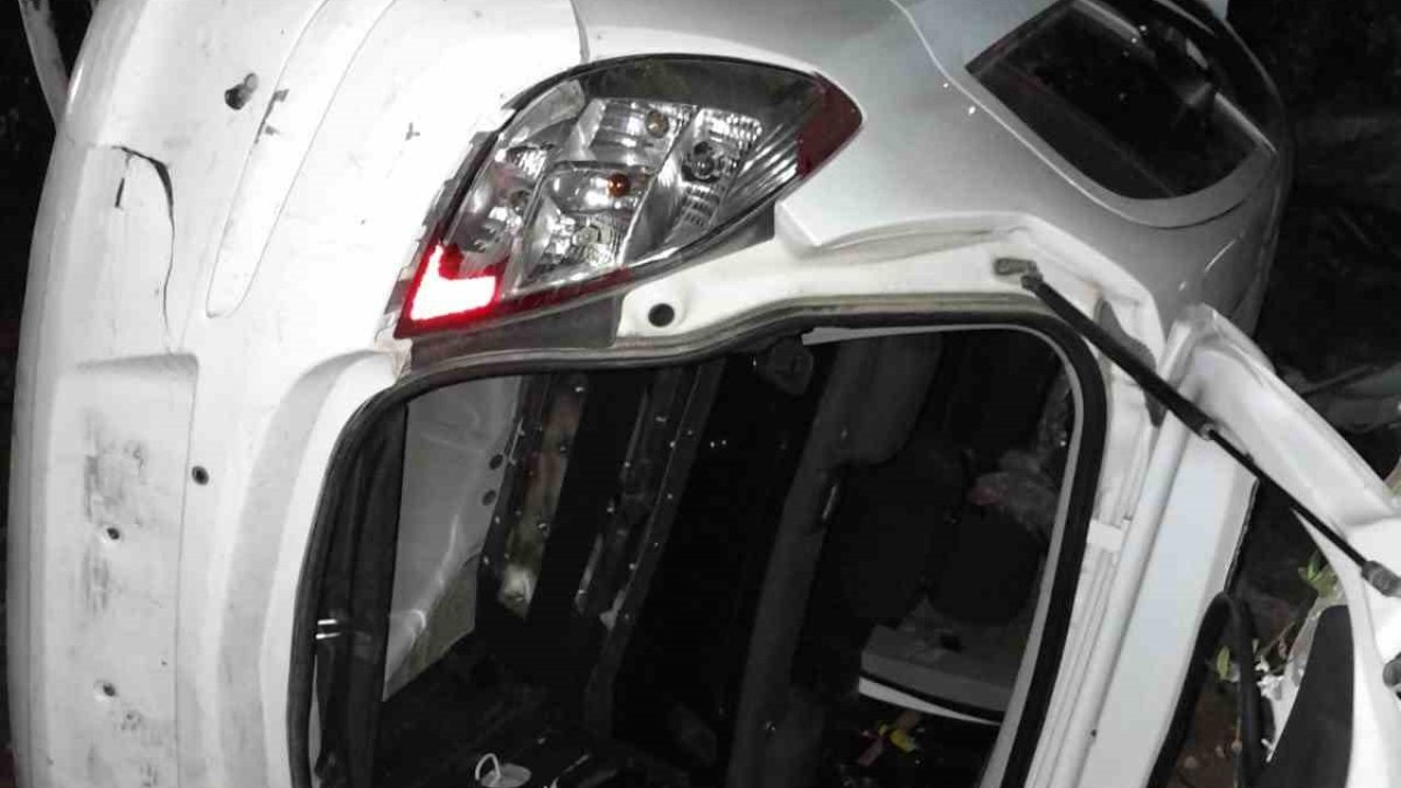Yalova’da otomobil takla attı: 5 yaralı