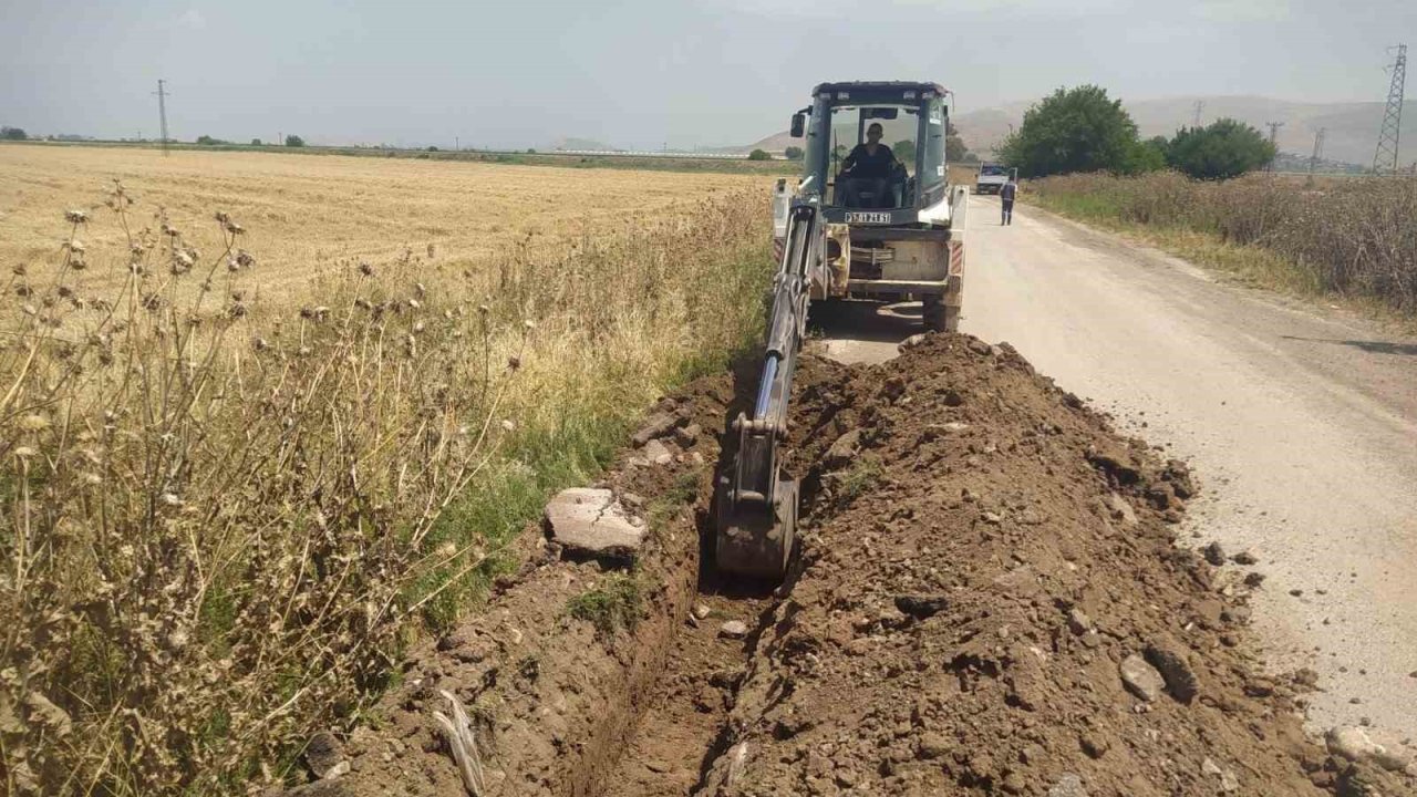 Hatay Büyükşehir Belediyesi, depremden etkilenen altyapıyı güçlendiriyor