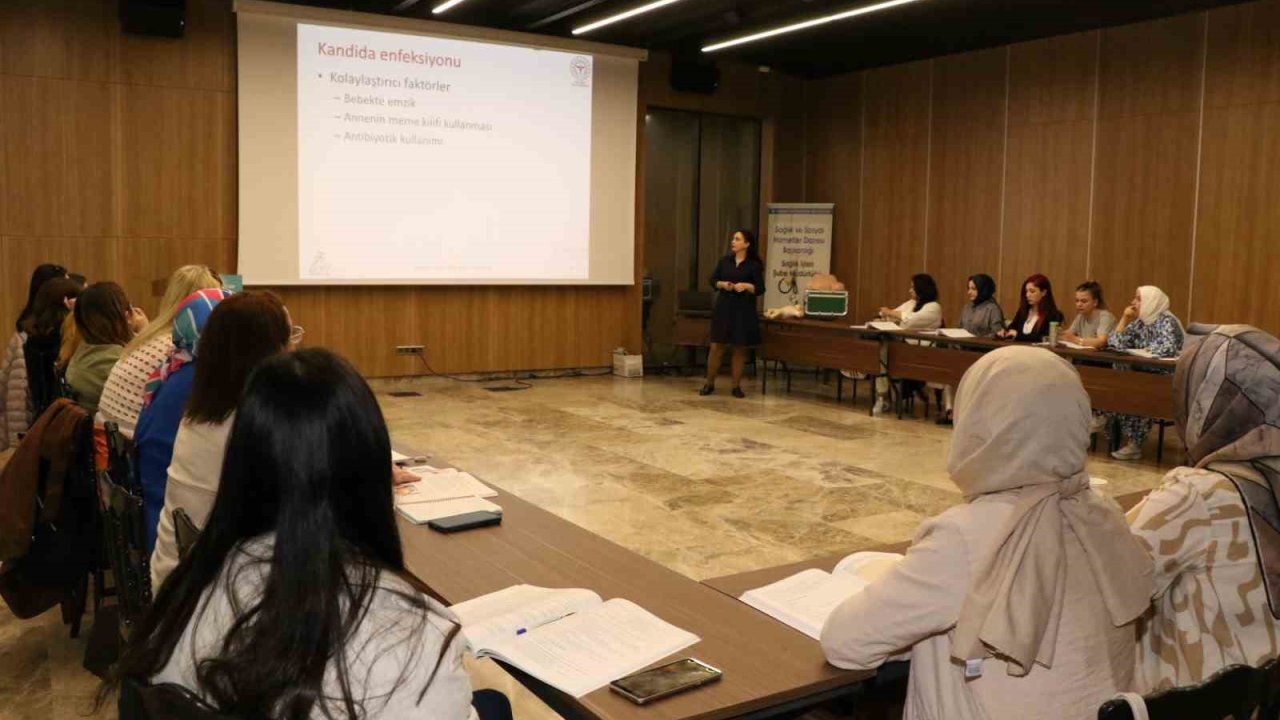 Sağlık personeline anne sütü ve bebek bakımı eğitimi