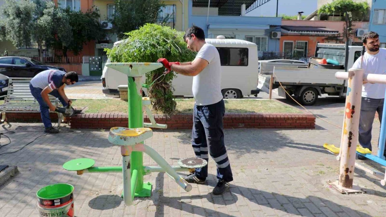 Efeler’in parkları yenileniyor