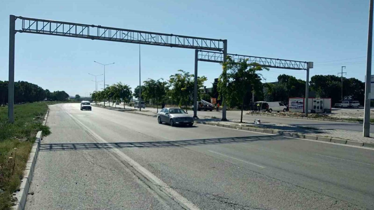 Denizli’de trafik kuralı ihlalleri KGYS ile tespit ediliyor