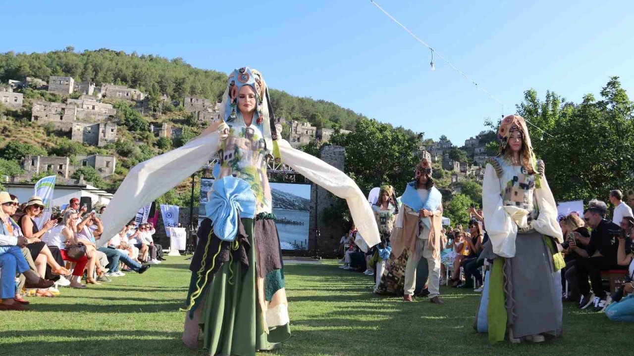 Fethiye’de geçmişin izleri günümüz modasıyla buluştu