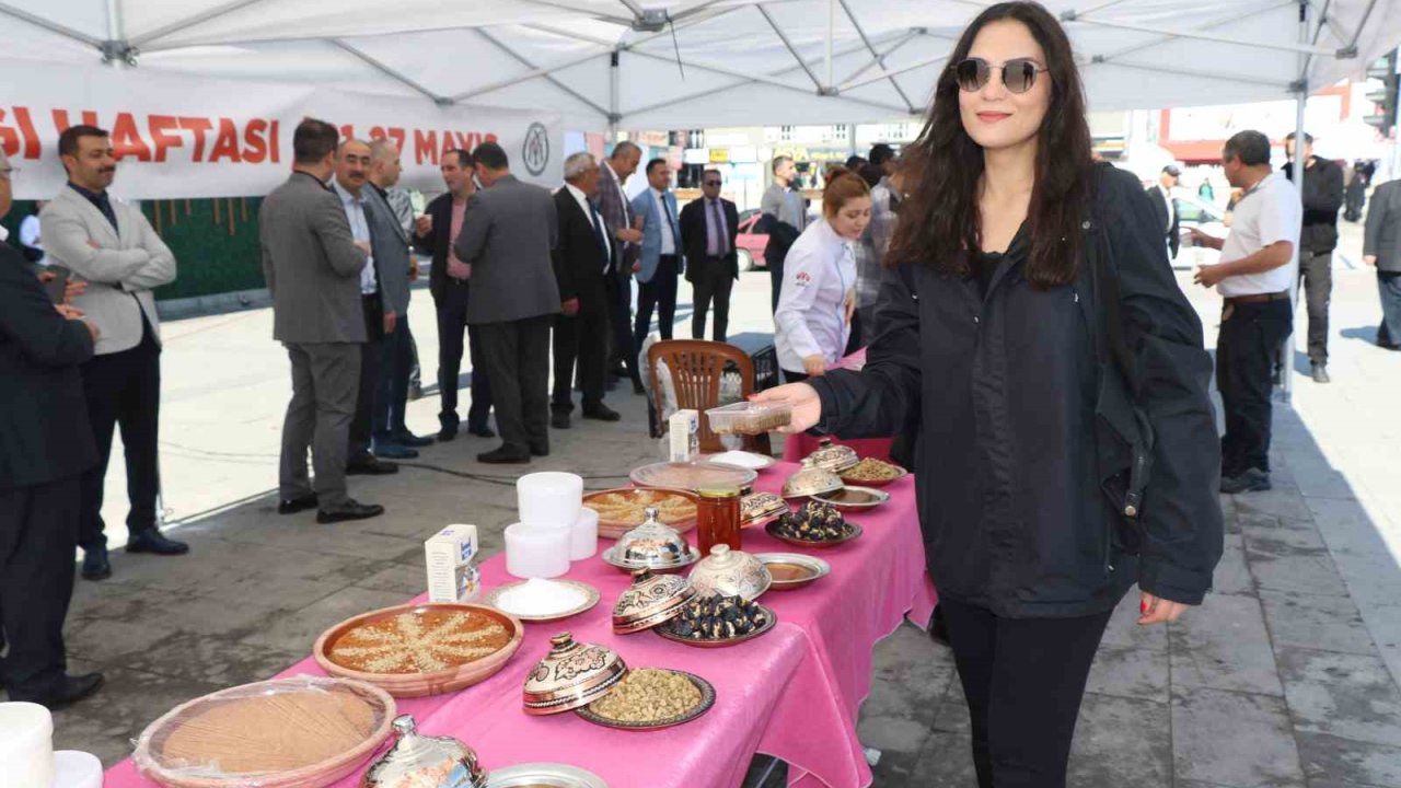 Tatlısıyla, tuzlusuyla Erzincan mutfağını tatmadan geçmeyin