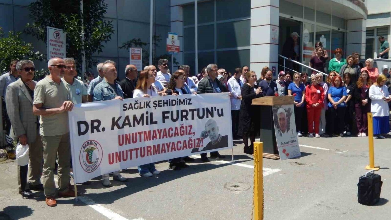 Dr. Furtun, meslektaşları tarafından anıldı