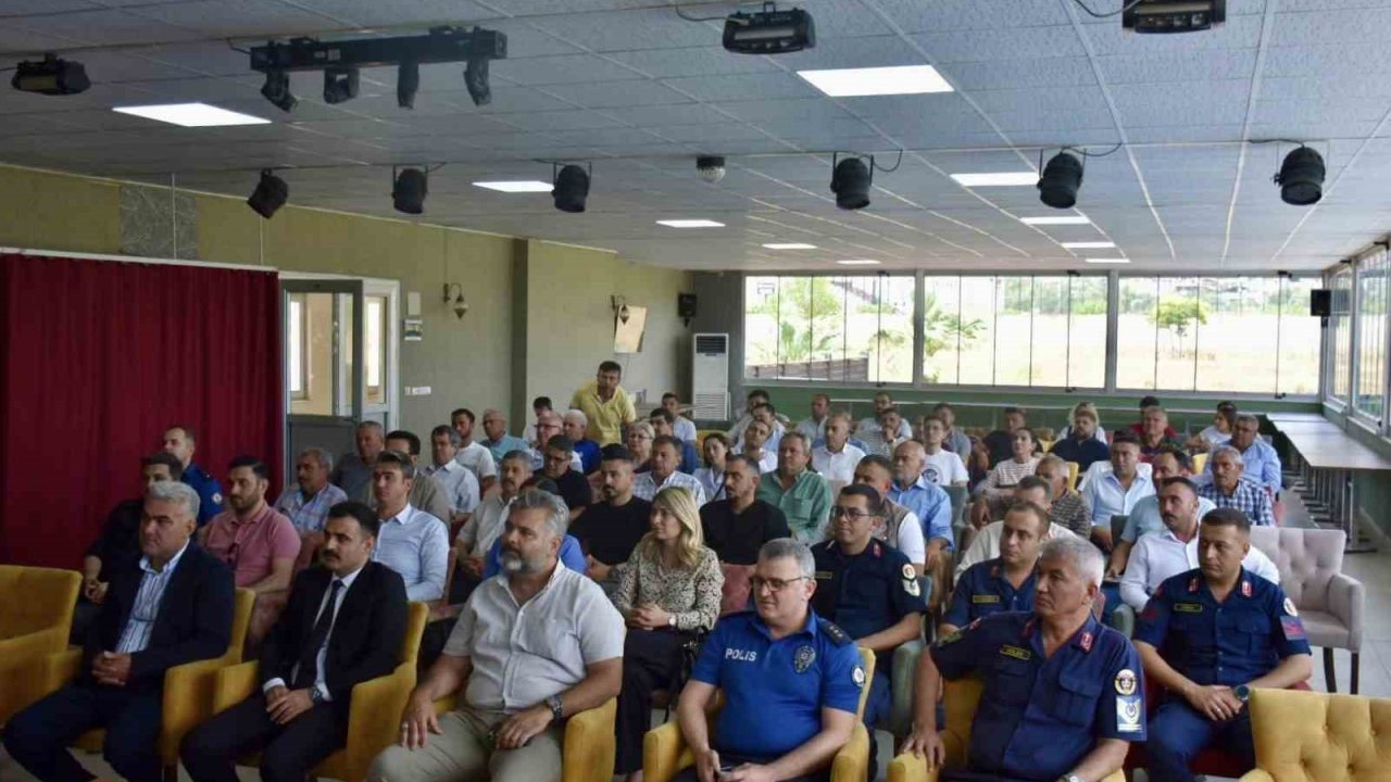 Buharkent’te AFAD Bilgilendirme toplantısı gerçekleştirildi