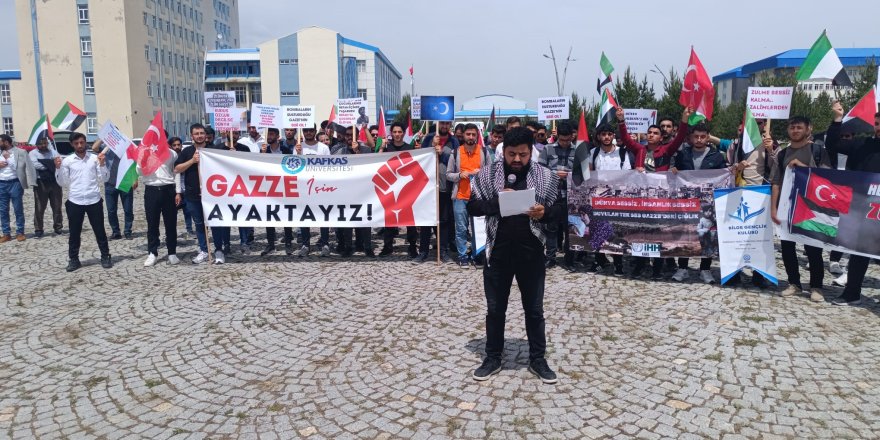 KAÜ'de Filistin’e destek yürüyüşü düzenledi