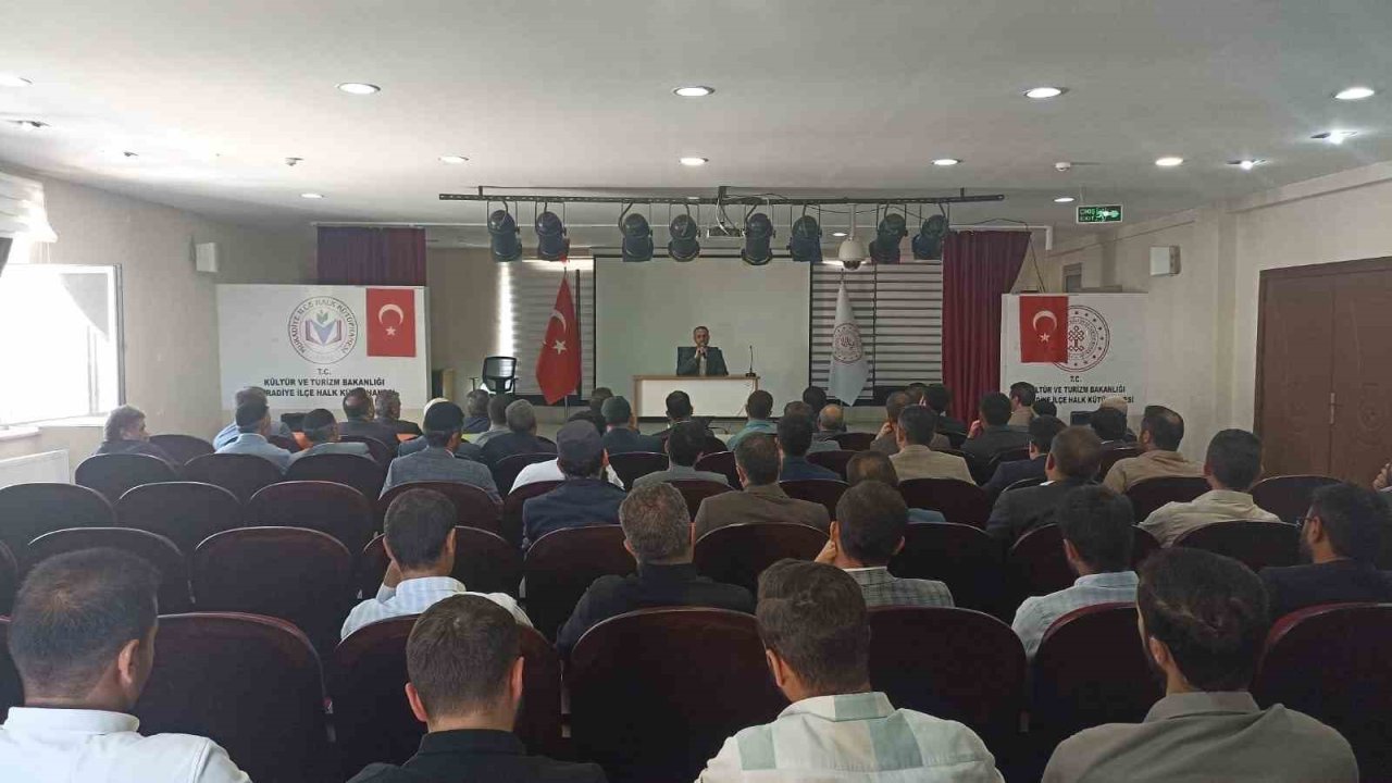 Muradiye’de “İş Ahlakı” konulu seminer düzenlendi