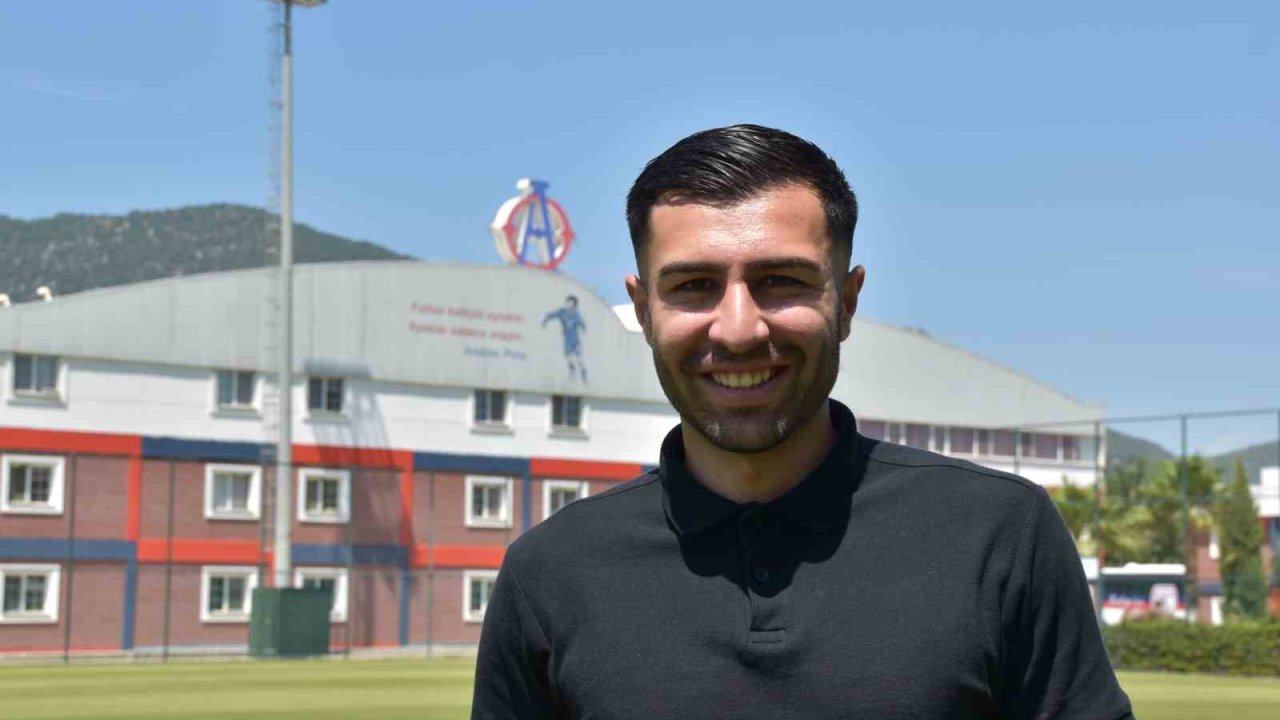 Altınordu yeni transferi Emre Aydınel’i açıkladı