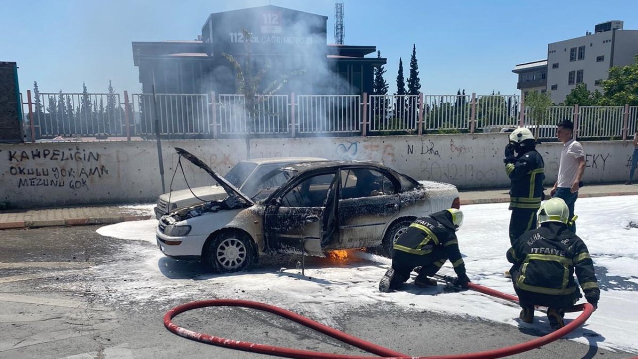 Kahramanmaraş’ta otomobil yangını