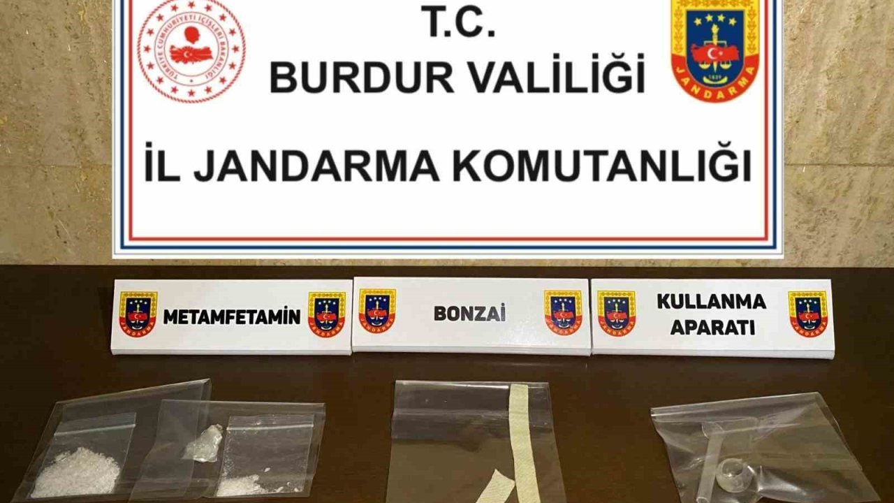 Burdur’da kaçakçılık yaptığı tespit edilen 8 şüpheli tutuklandı