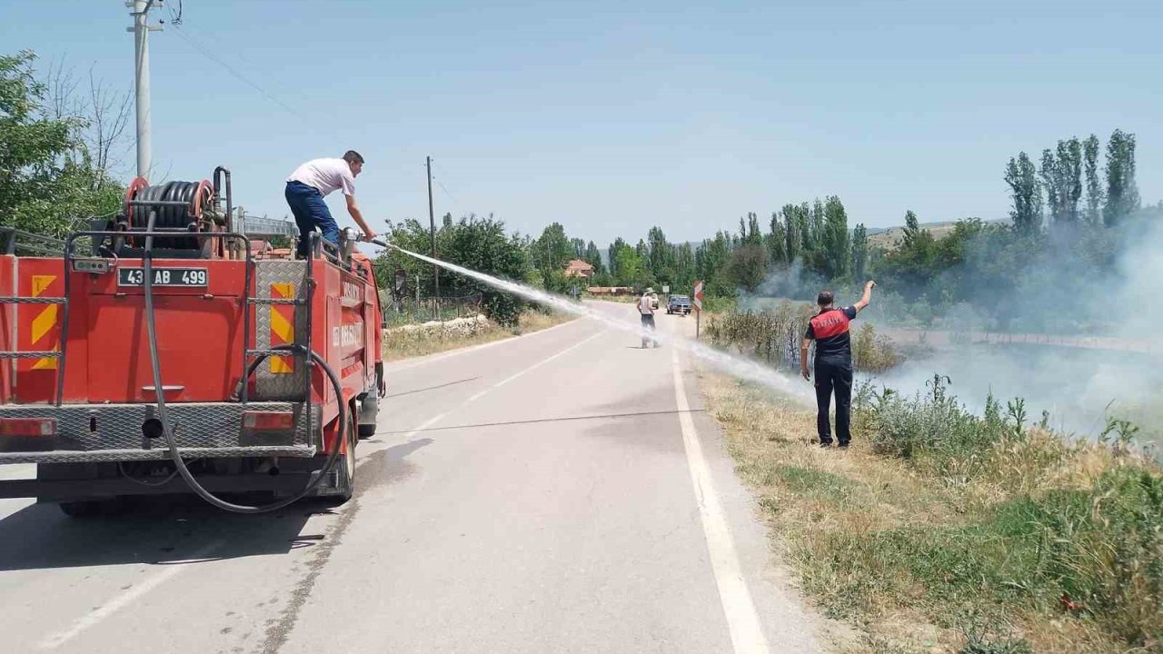 Hisarcık’ta arazi yangını