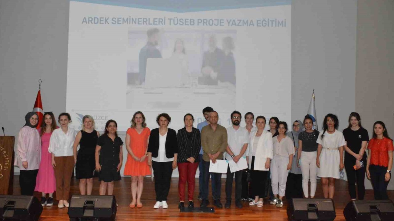 TÜSEB proje yazma eğitimi düzenlendi