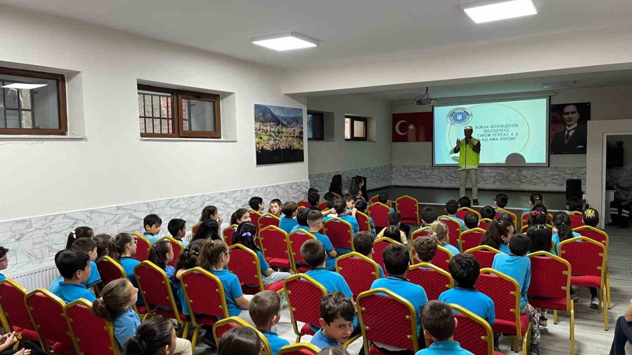 Bursa Büyükşehir’den çocuklara haşereyle mücadele eğitimi