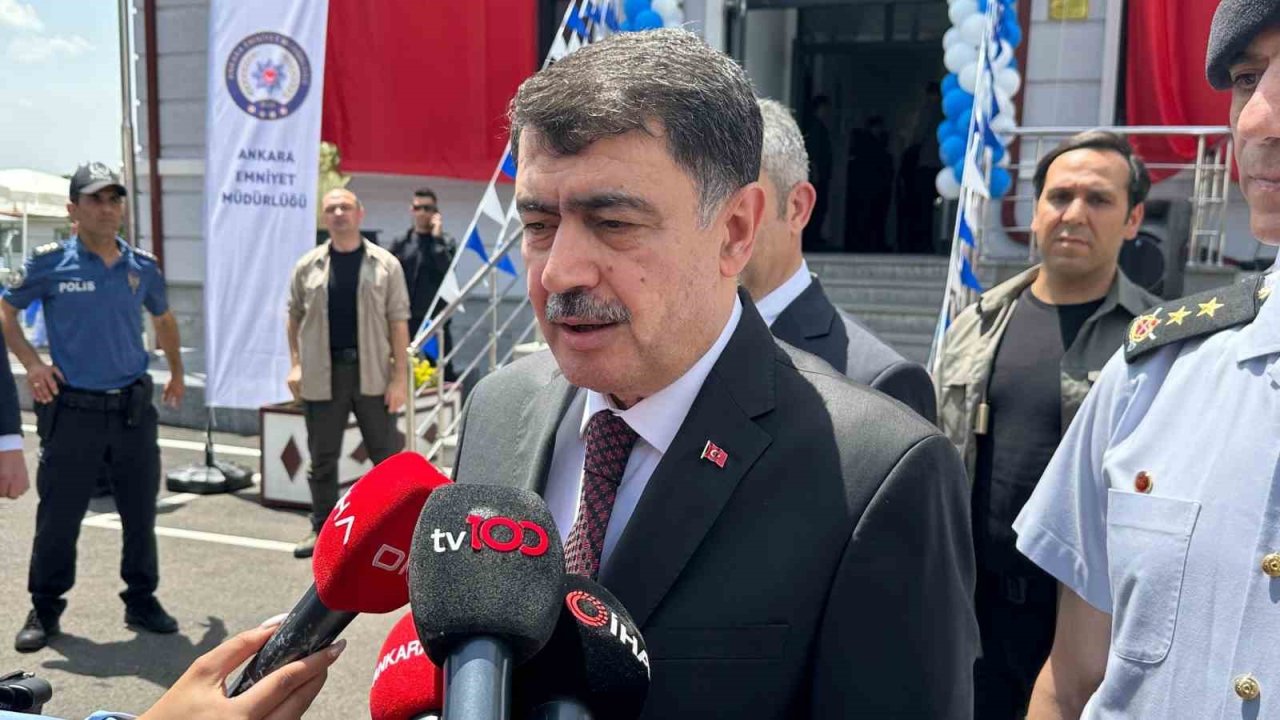 Ankara Valisi Şahin durakta beklediği esnada üzerine pano düşerek yaşamını yitiren genç kıza ilişkin konuştu