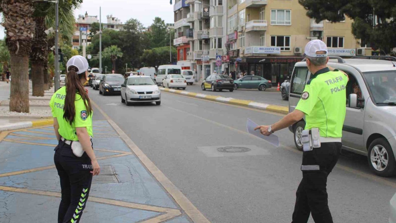 Aydın’da trafik ekiplerinden “YKS” seferberliği