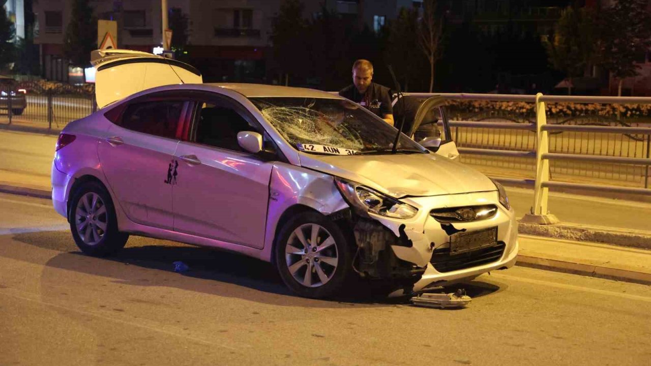 Otomobilin çarptığı bisikletli çocuklardan biri öldü diğeri ağır yaralandı