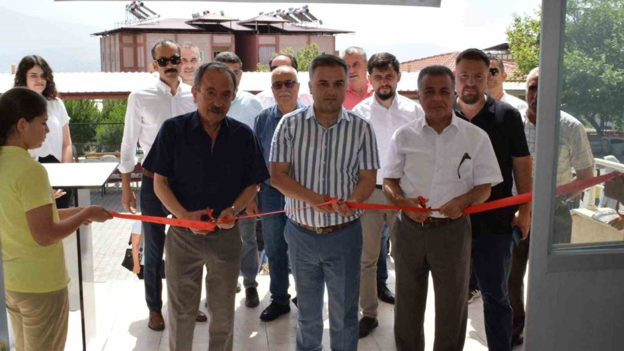 Bozdoğan’da geri dönüşüm malzemelerinden yapılan ürünler sergilendi