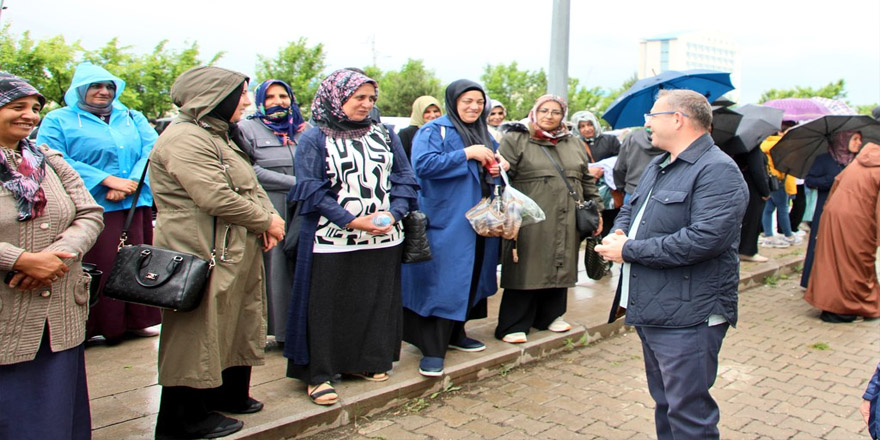 Kars Valisi Ziya Polat velilerle bir araya geldi