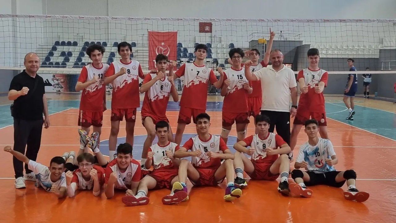 Kayseri Elit Voleybol finallere veda etti