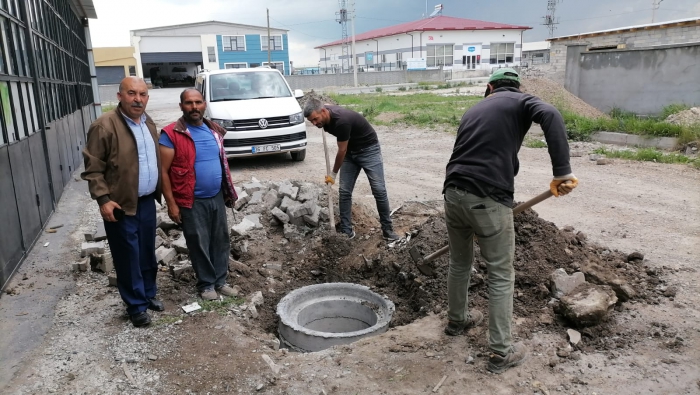 Kars Küçük Sanayi Sitesinde Altyapı Çalışmaları Başladı