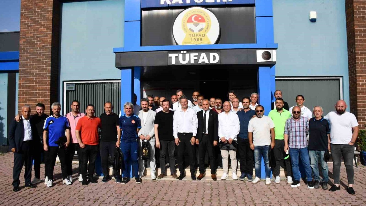 TÜFAD’da Ahmet Yıldız güven tazeledi