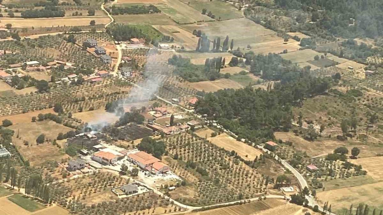 Menteşe’de arazi yangını ekiplerin zamanında müdahalesi ile söndürüldü