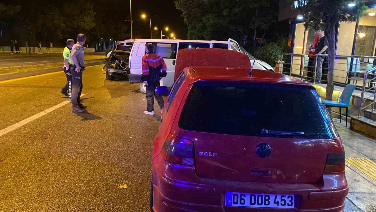 Çubuk’ta trafik kazası: 3 yaralı