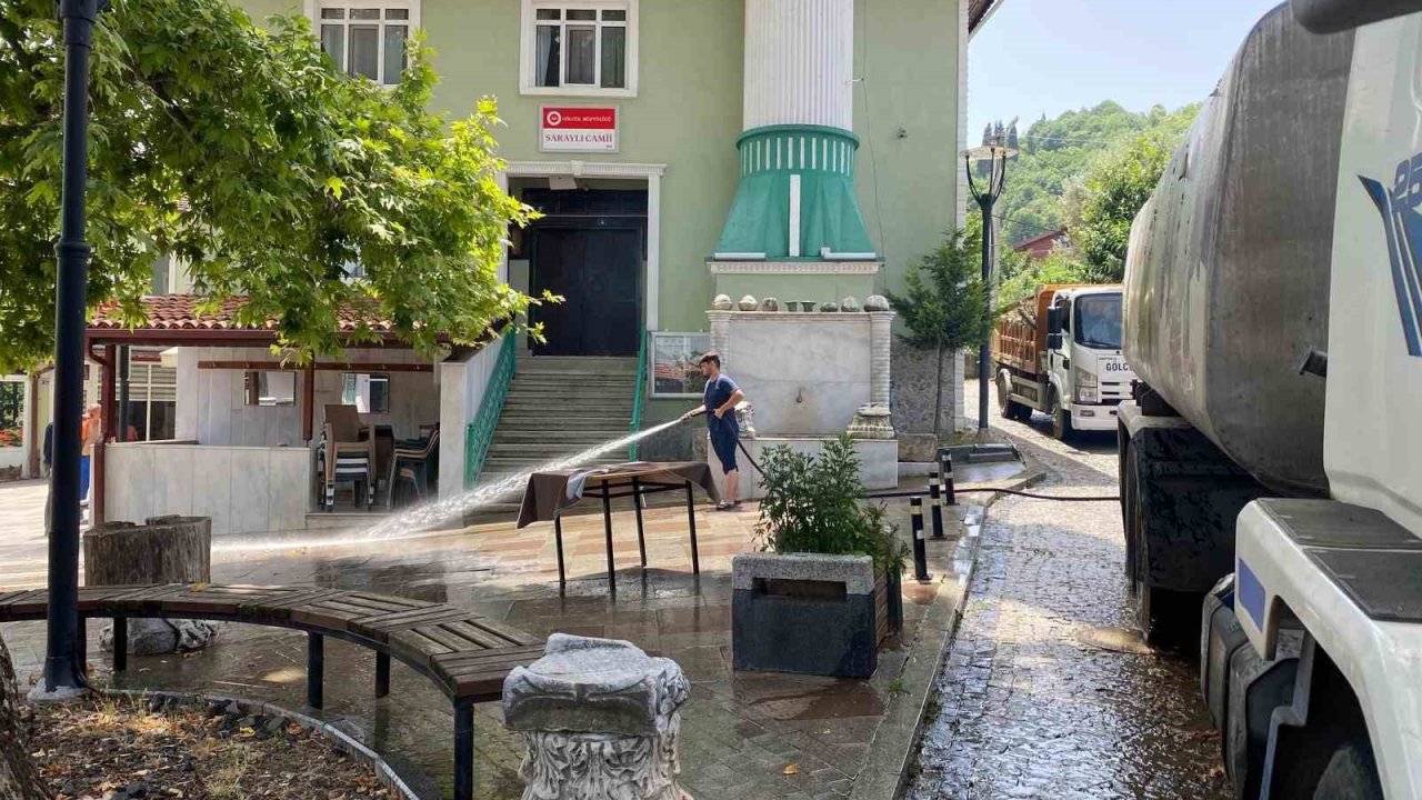 Gölcük’te bayram öncesi gerekli tüm tedbirler alındı