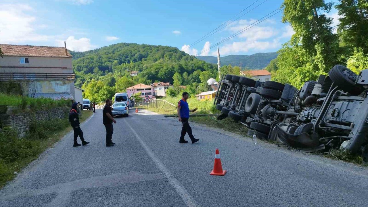 Sinop’ta LPG yüklü tanker yan yattı