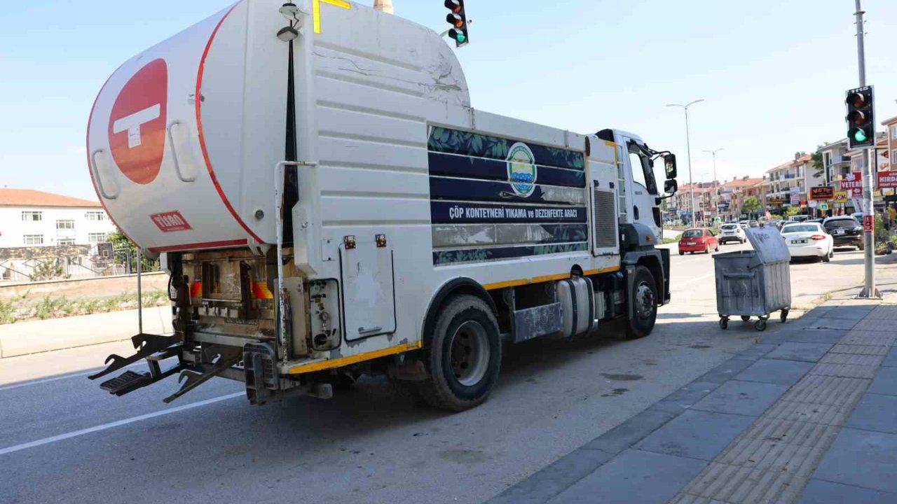 Gölbaşı Belediye Başkanı Odabaşı: "Kurban Bayramı’nın ardından, belediyemiz olarak ilçemizin hijyen ve temizliğine büyük önem veriyoruz"