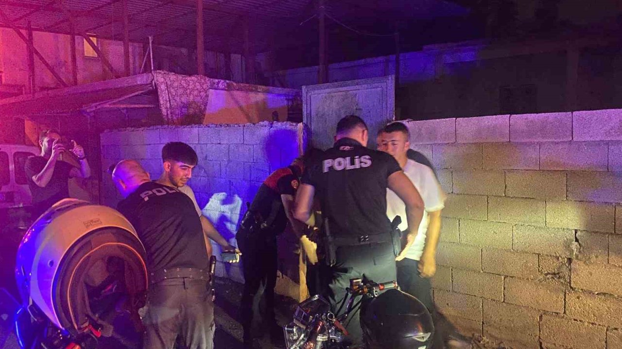 İskenderun’da polis ekiplerinden sıkı denetim