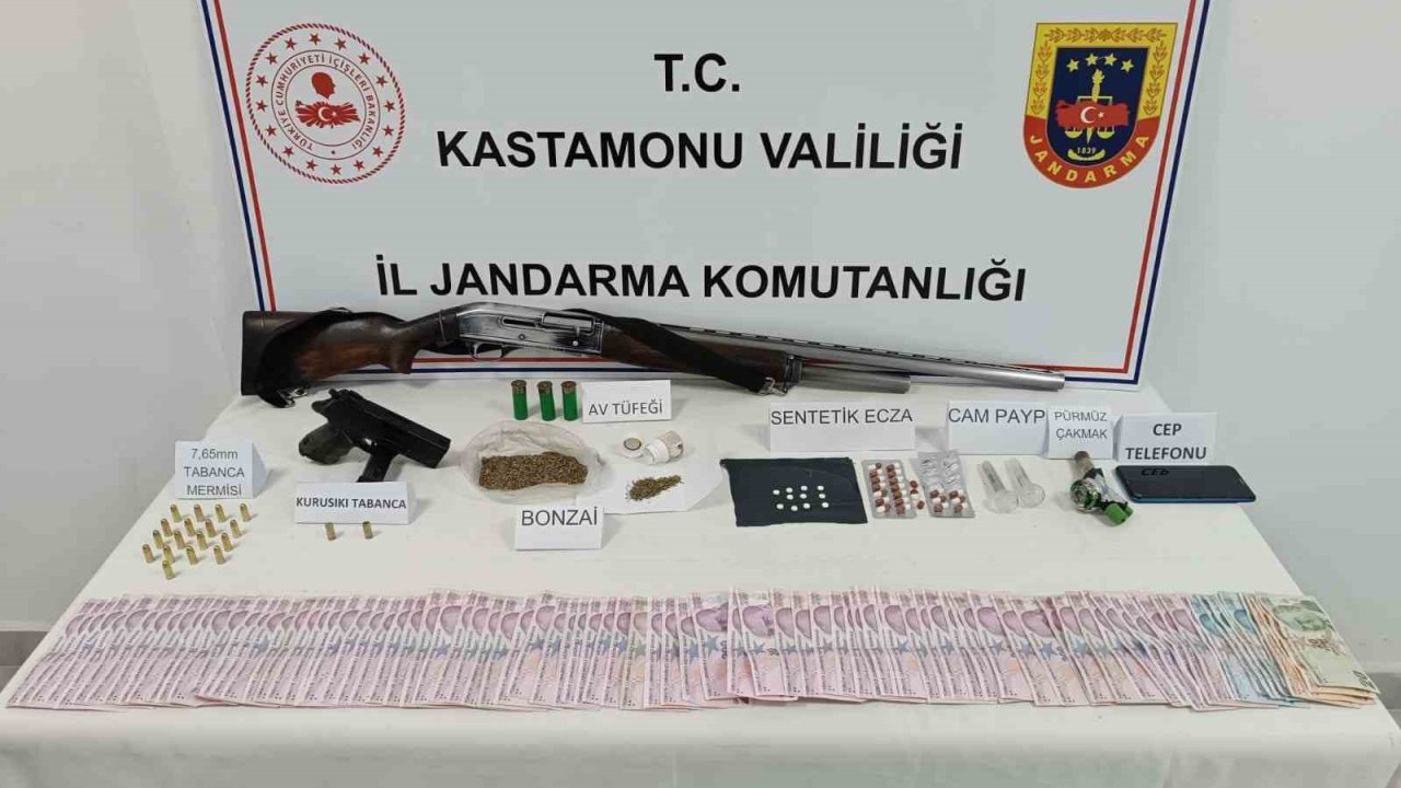 Kastamonu’da uyuşturucu ile yakalanan 7 şüpheliden 2’si tutuklandı