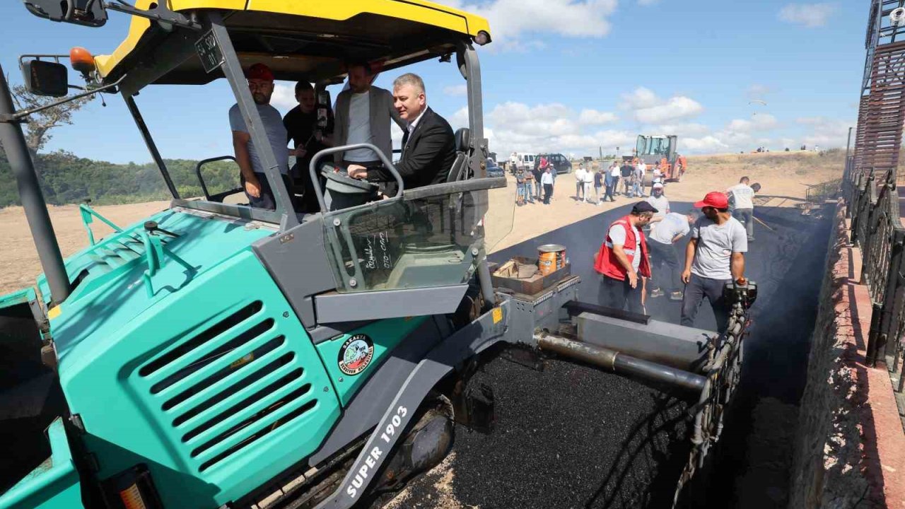 Serdivan Kırantepe yolu asfalt çalışmaları başladı