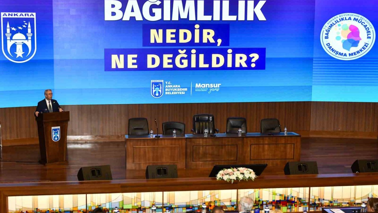 Ankara Büyükşehir Belediyesinden "Bağımlılık Nedir, Ne Değildir?" paneli