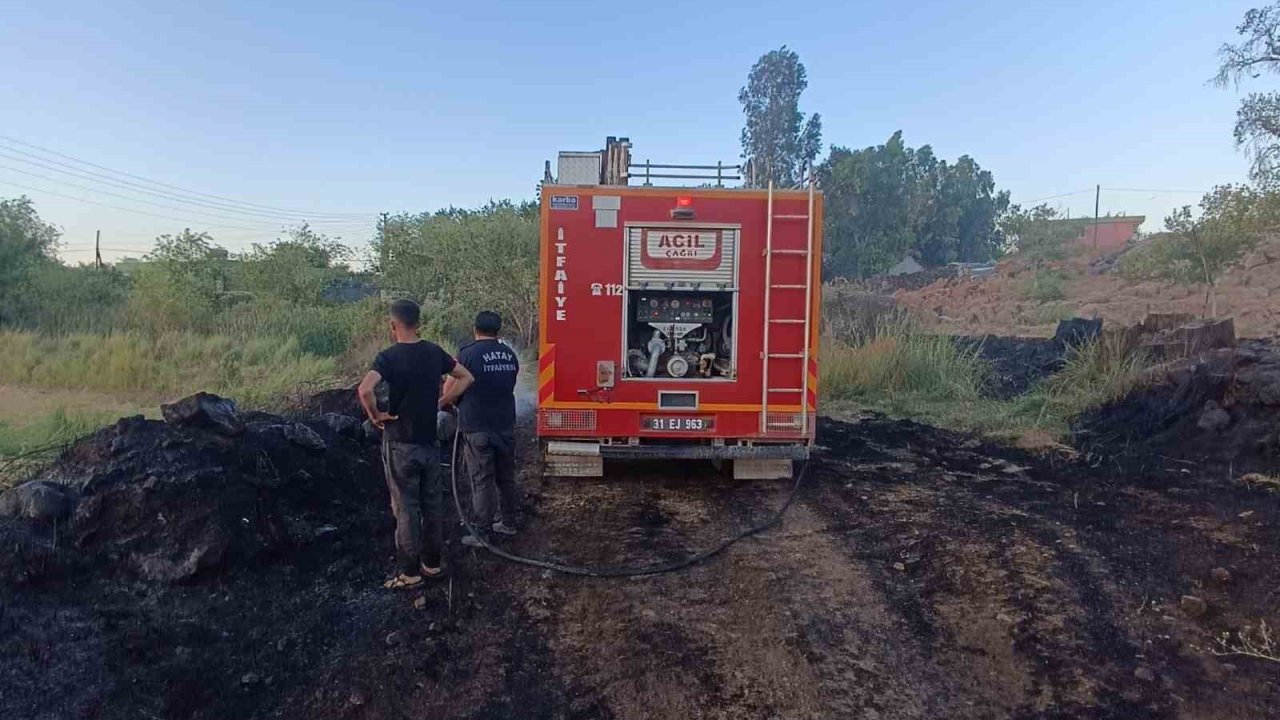 Kırıkhan’da anız yangını söndürüldü