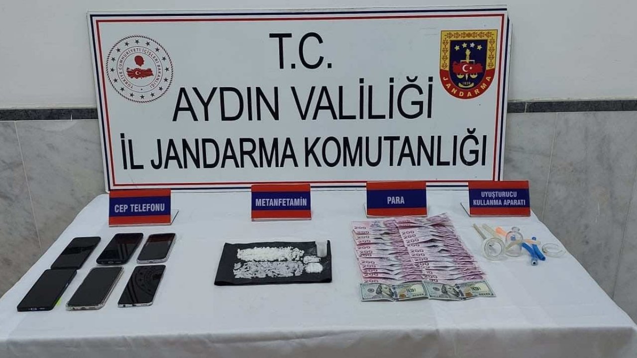 Aydın’a uyuşturucu sokmak isteyen şüpheliler jandarmaya takıldı